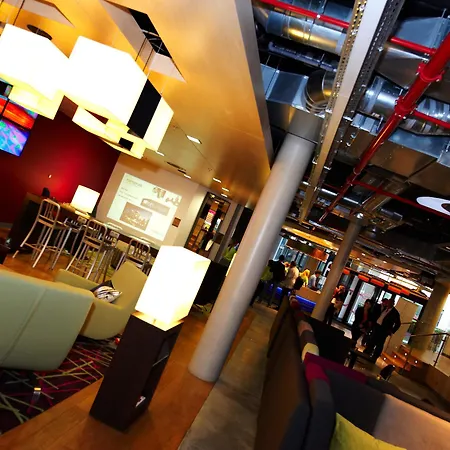 Aloft Schuman Hotell